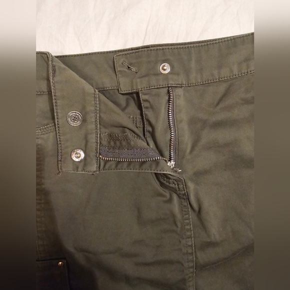 White House Black Market Army Green Cargo Skirt Size 4 - Picture 4 of 13